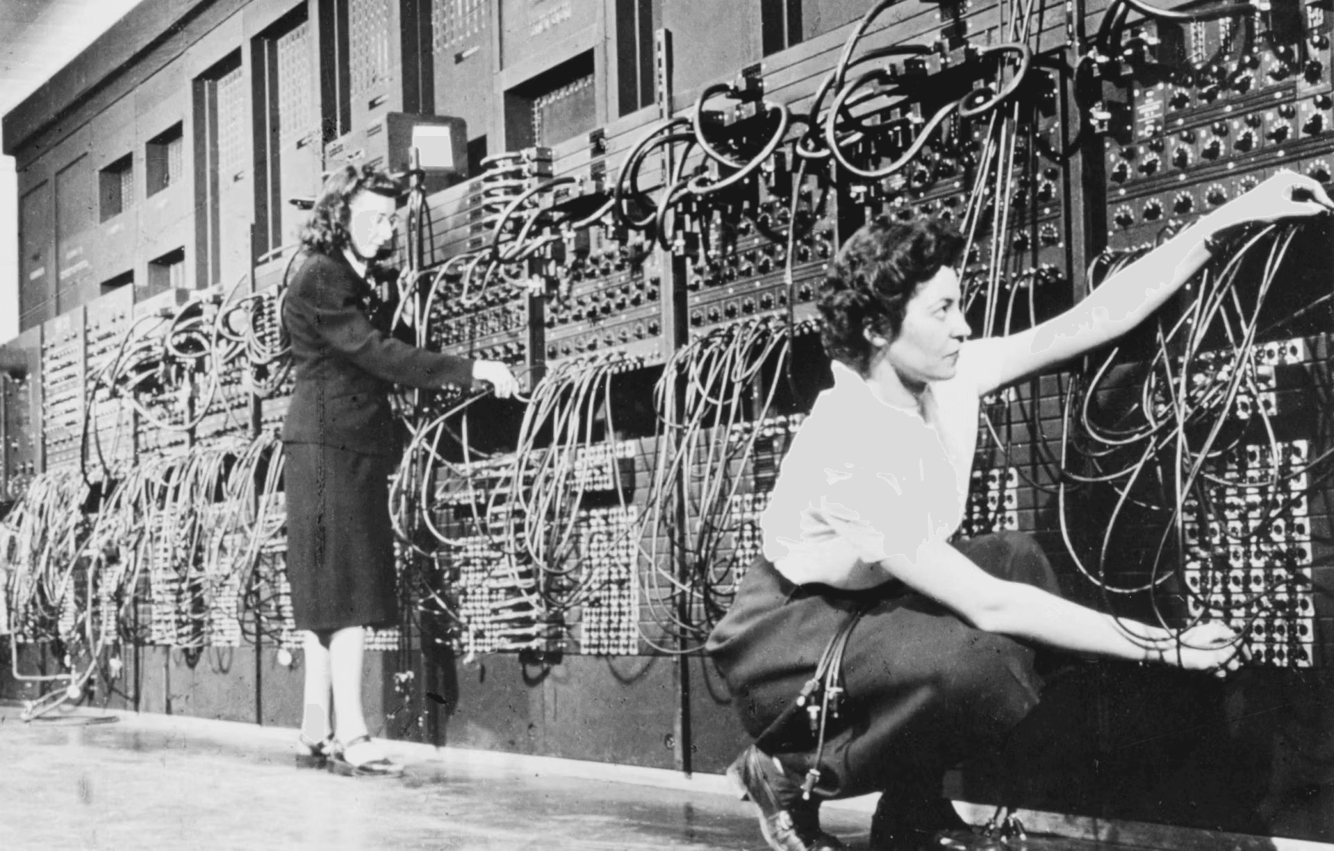 ENIAC operators, 1945